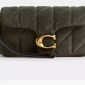 Coach Tabby Chain Crossbody Bag 19
With Quilting